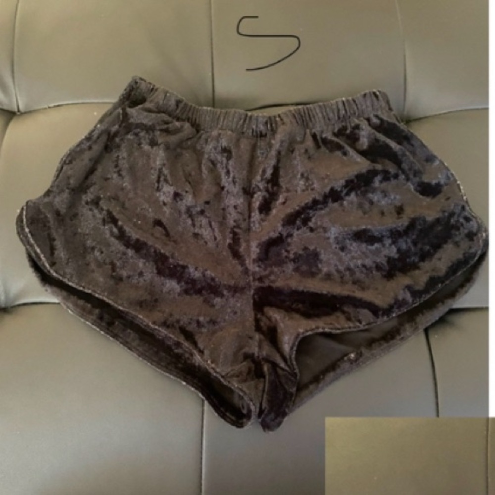 Black shorts.